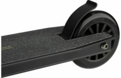 Black Dragon Stuntstep Vert Racer Zwart Brons 7 Black Dragon Stuntstep Vert Racer Zwart Brons -OUTDOOR SPEELGOED Winkel 1200x787 1