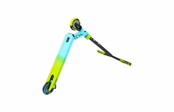 Stuntstep Madd Gear Kick Pro Blue Green 4 Stuntstep Madd Gear Kick Pro Blue Green - Afbeelding 2