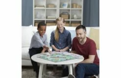 Hasbro Monopoly Classic -OUTDOOR SPEELGOED Winkel 64271139 6911093712