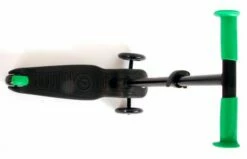 Volare Q-Play Future Step Met Led Vering Zwart Groen -OUTDOOR SPEELGOED Winkel cf2ab62b1d33d2452f012e55deeb2d4ad4a037b2b4c3eeb4840815daf17b739b