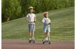 Segway Ninebot Zing C10 -OUTDOOR SPEELGOED Winkel elektrische step tiener